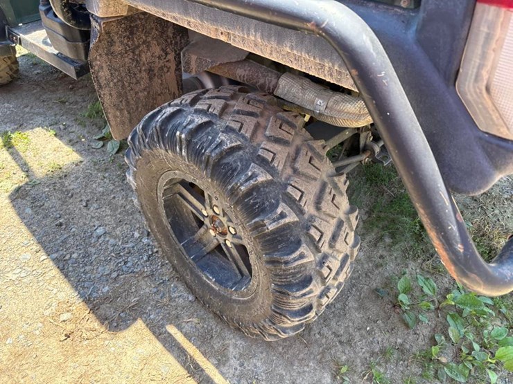 john-deere-825-image-8