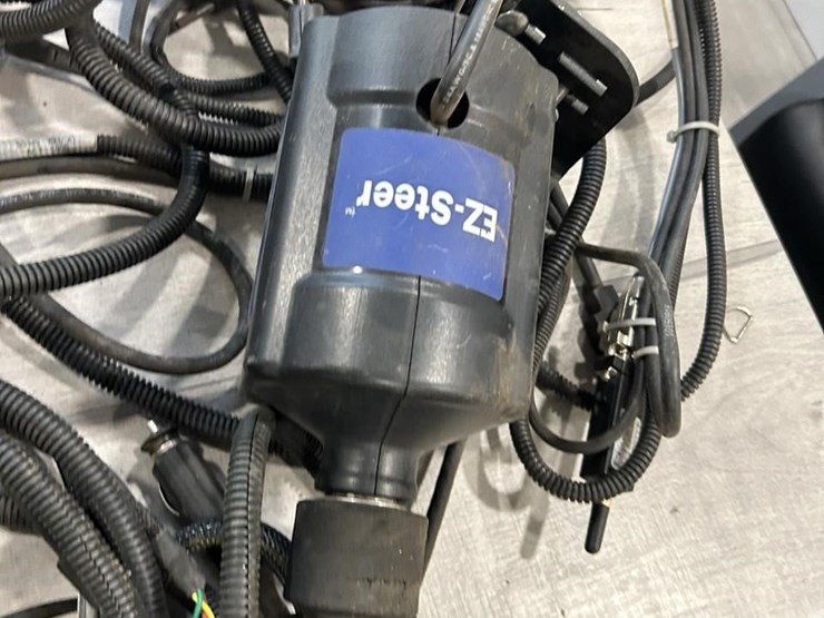 trimble-ez-steer-500-image-4