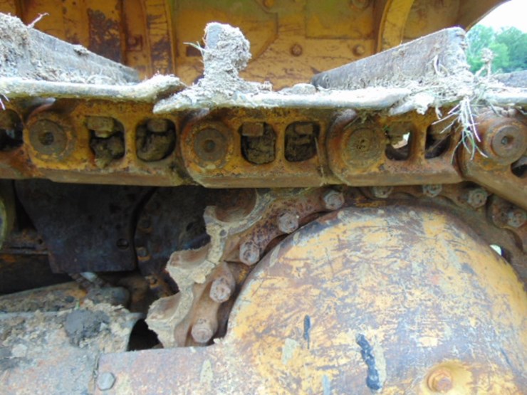 komatsu-d68e-image-4