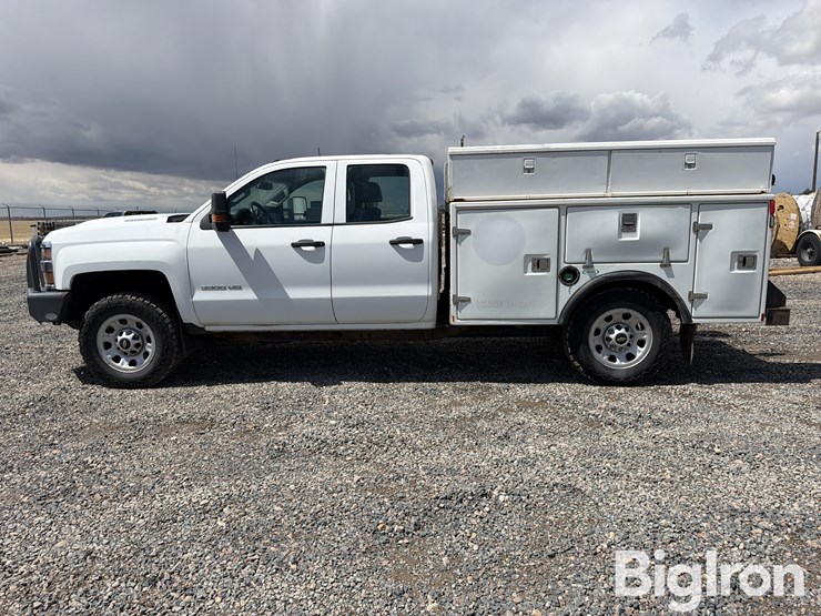 2018-chevrolet-k3500-image-8