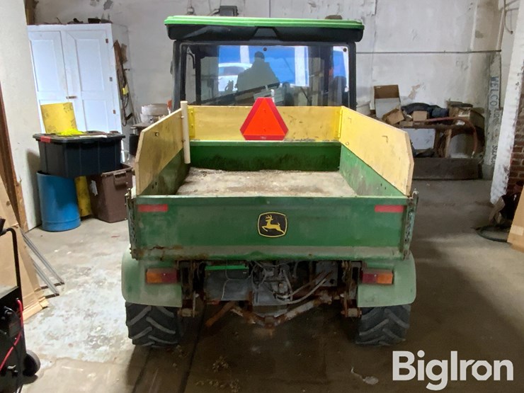 2000-john-deere-2030-image-6