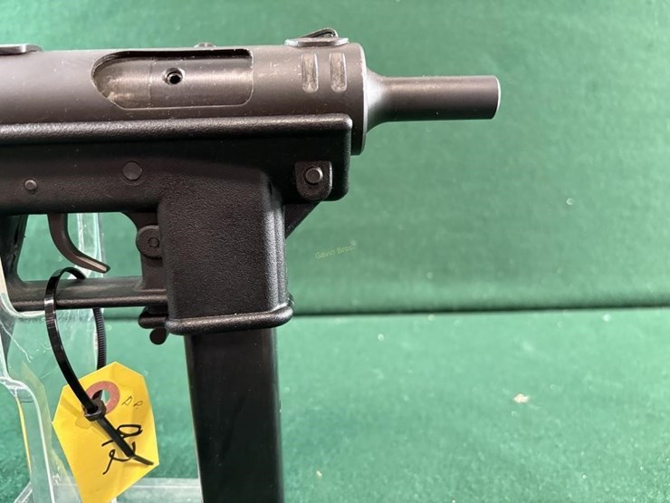 intratec-mdl.ab-10-9mm-luger-pistol-image-10