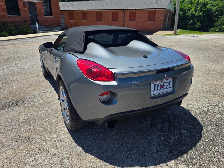 #24025-•-2007-pontiac-solstice-gxp-convertible-image-10