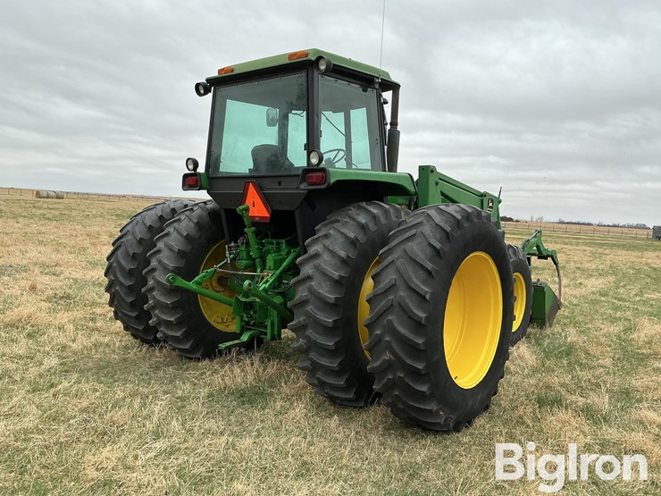 1983-john-deere-4450-image-5