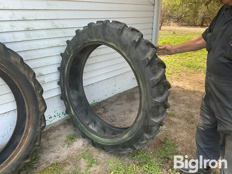 11.2-38-tractor-tires-image-10