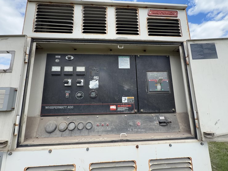 wisper-watt-dca-400ssv-generator-image-7