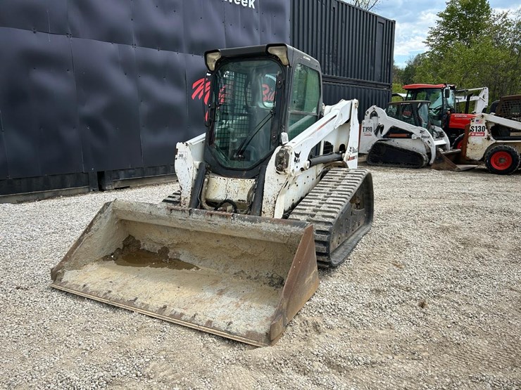 bobcat-t630-image-8