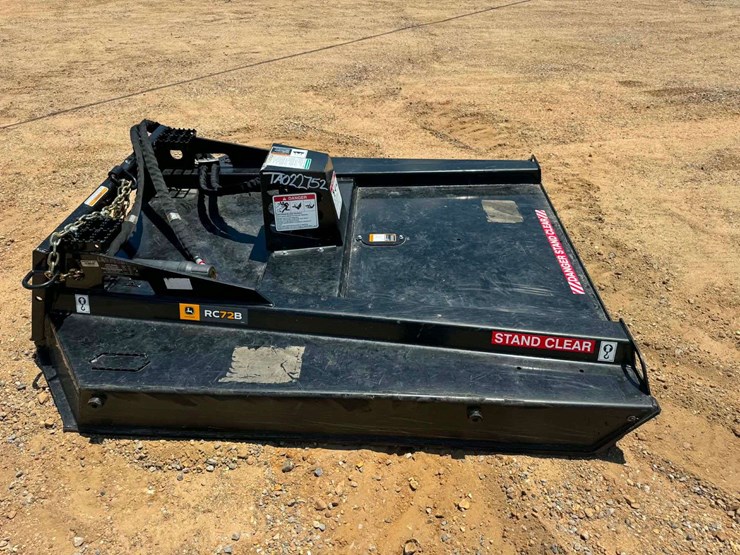 john-deere-72-image-11