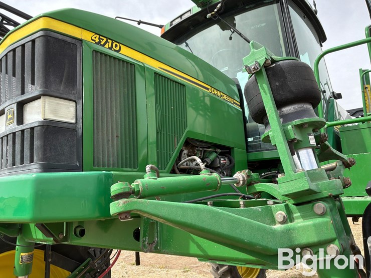 john-deere-4710-image-13