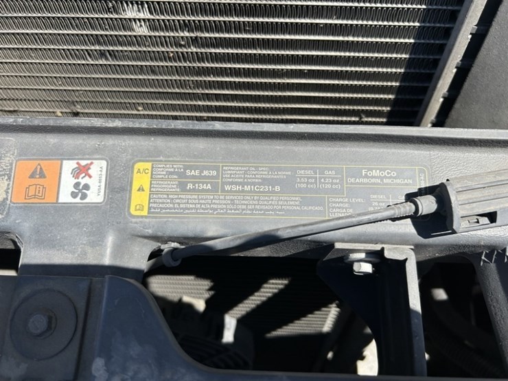 2016-ford-f350-sd-image-51