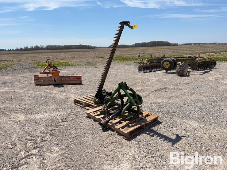 john-deere-350-image-1