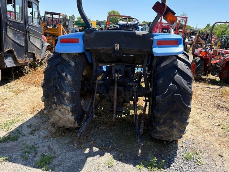 new-holland-tc40a-image-9