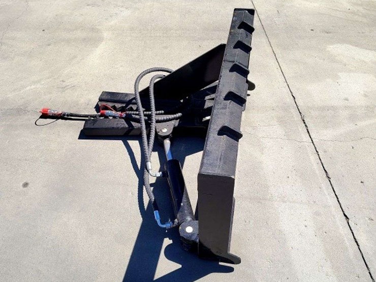 skid-steer-hydraulic-tree-puller-(new/unused)-image-5