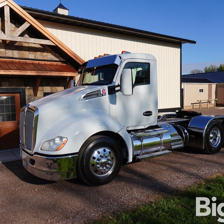 2015 KENWORTH T680