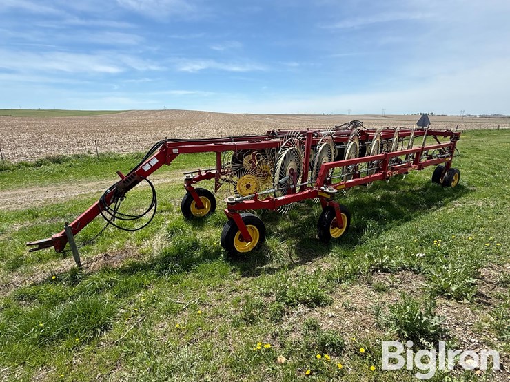 new-holland-ht154-image-1