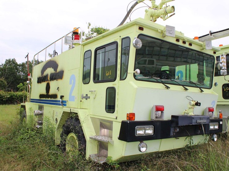 1991-oshkosh-t1500-image-7