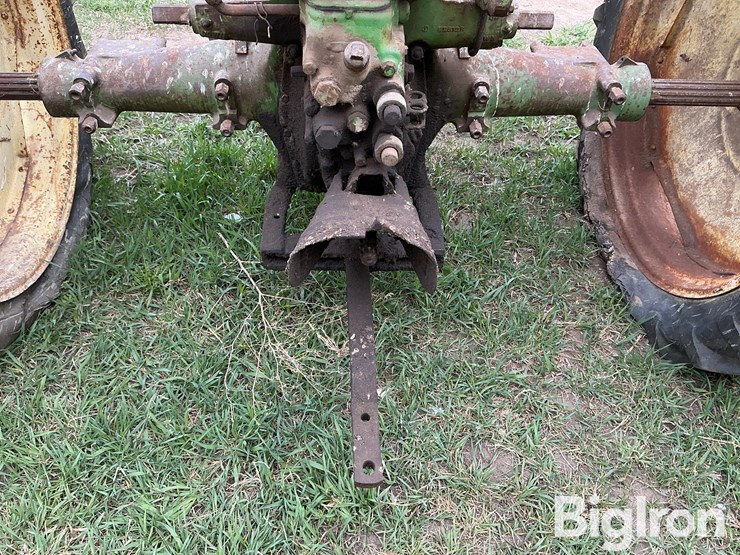 john-deere-b-image-19