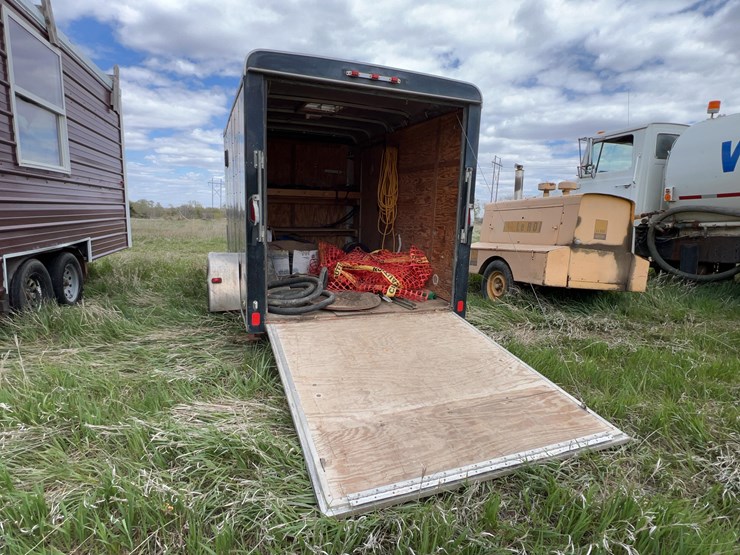 2005-pace-enclosed-trailer-image-7