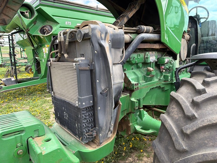 john-deere-8320-image-33