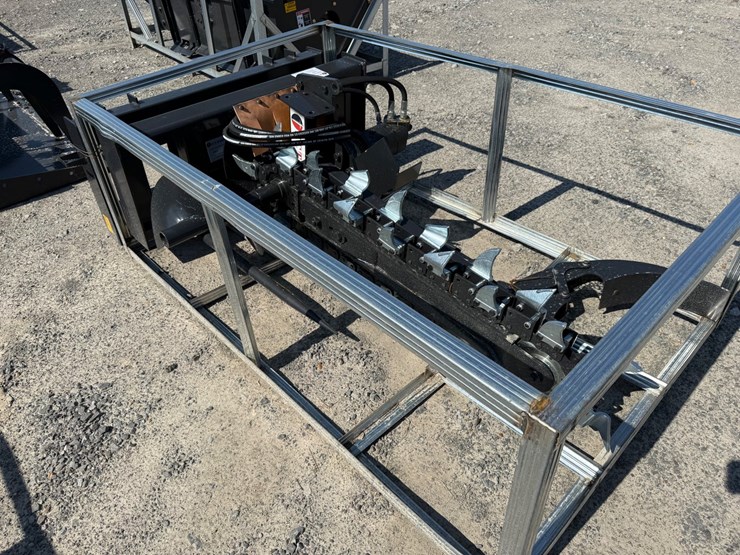 #2042-•-unused-jct-skid-steer-bale-spear-inv#-45746-image-8