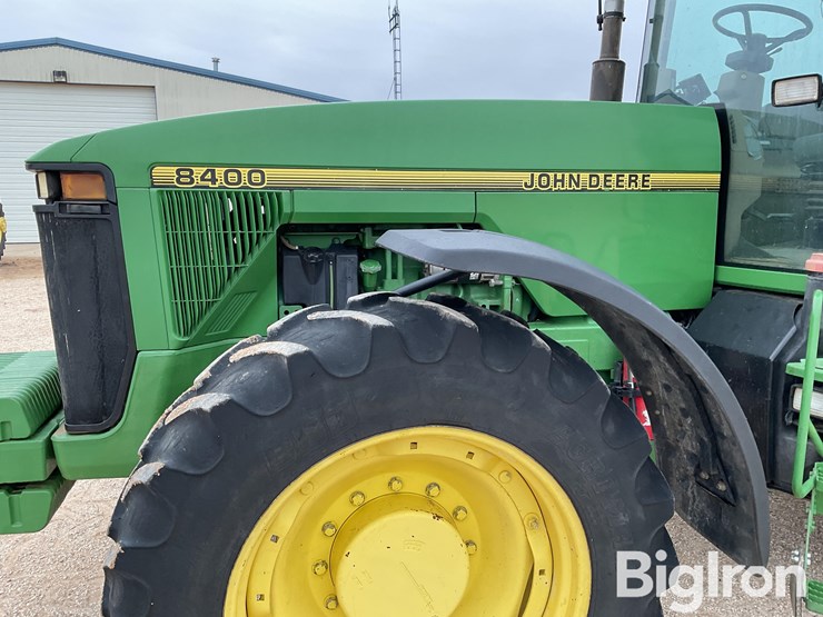 john-deere-8400-image-12