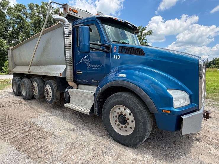 2016-kenworth-t880-image-6
