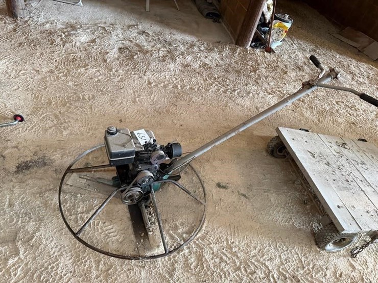 concrete-power-trowel-image-1