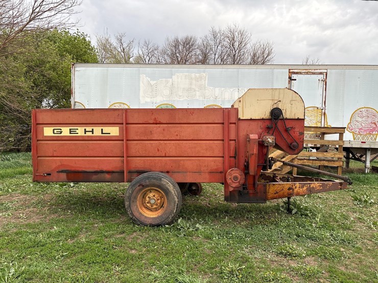 gehl-bf130-image-2