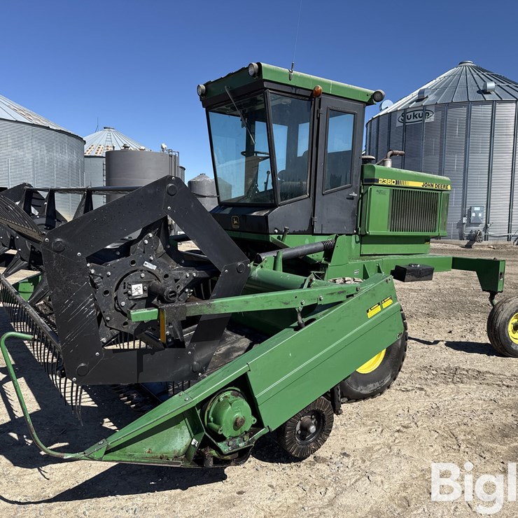 JOHN DEERE 2360