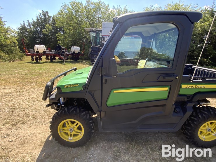 2020-john-deere-2020-image-13