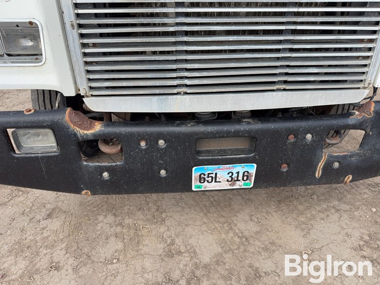 1991-freightliner-flc112-image-13