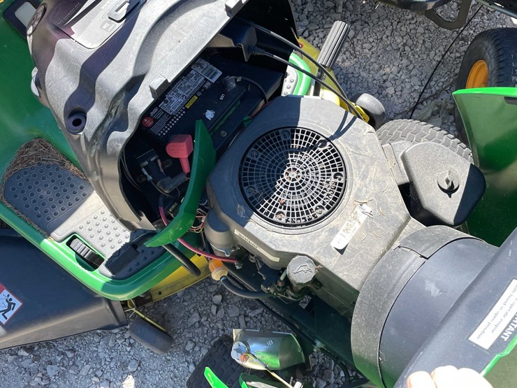 john-deere-l110-image-23