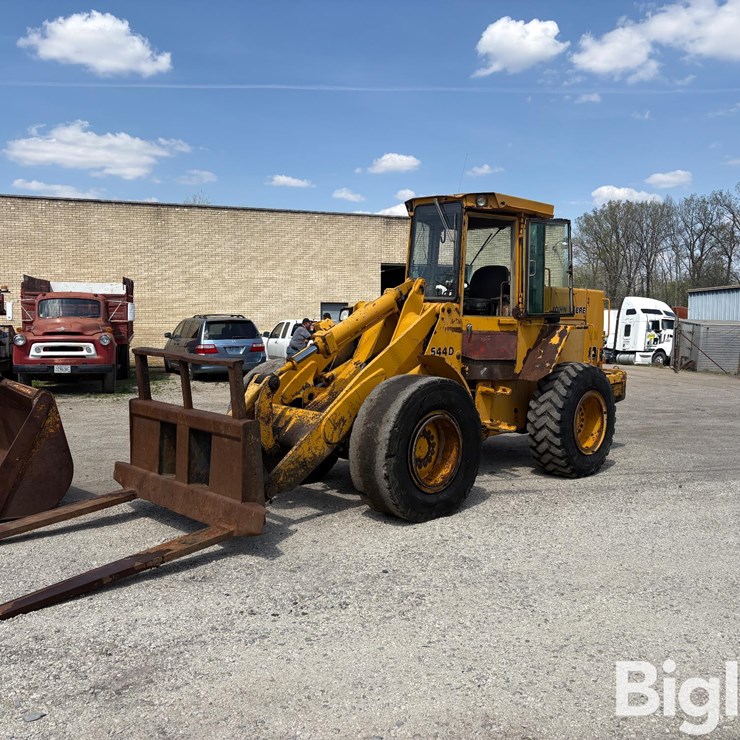 1986 DEERE 544D