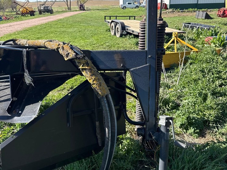 new-holland-2330bf-image-13