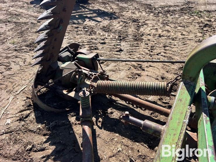 john-deere-350-image-9