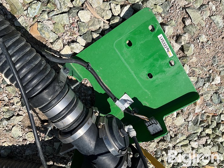 john-deere-r-image-15