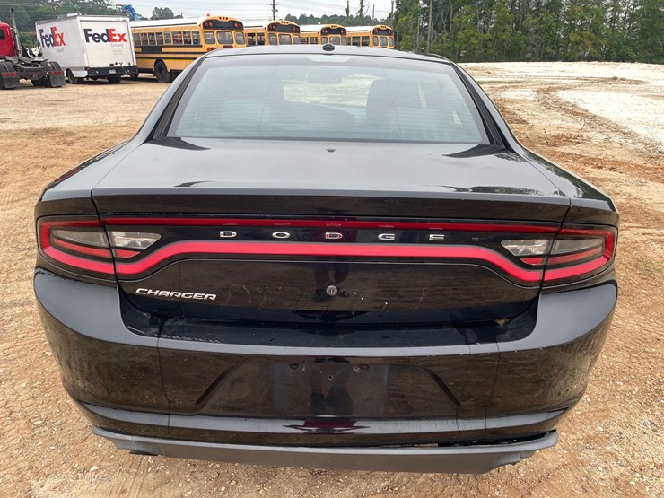 2015-dodge-charger-4-door-police-cruiser-(130,607-miles)-image-6
