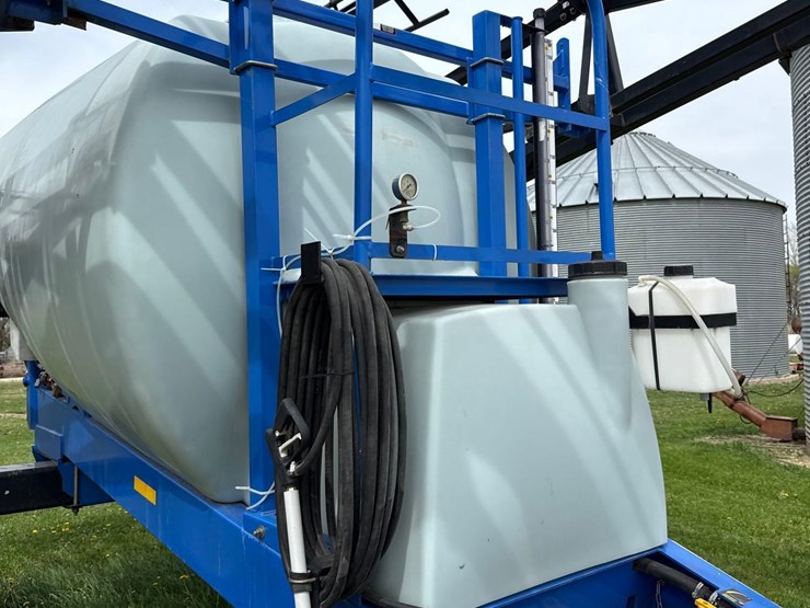 new-holland-s1070-image-9