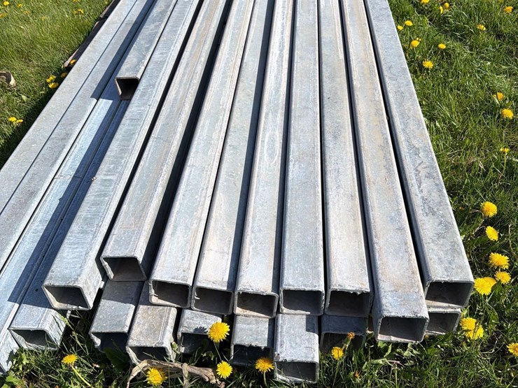 22-10ft-6”-long-fence-poles-image-3