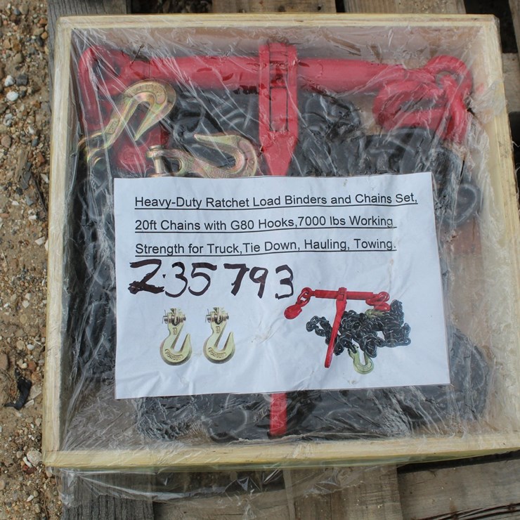#5172 • BOX OF HEAVY DUTY RATCHET LOAD BINDERS AND 20FT CHAINS WITH GTO HOOKS
