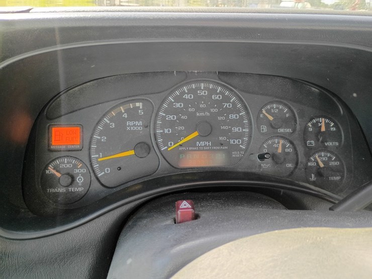 #24570-•-2001-chevrolet-silverado-pickup-truck-image-57