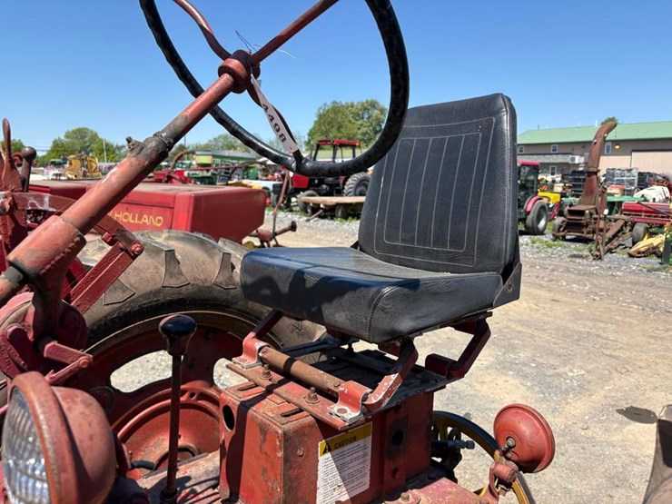 farmall-super-c-tractor-image-10