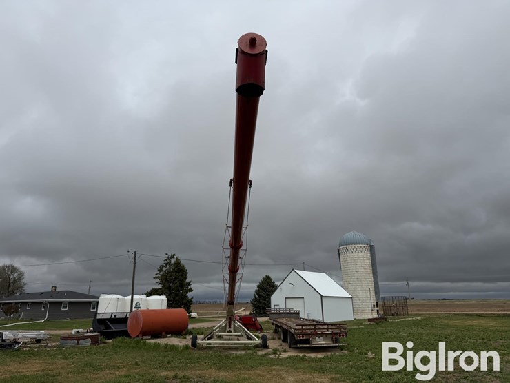 buhler-farm-king-1395-image-13