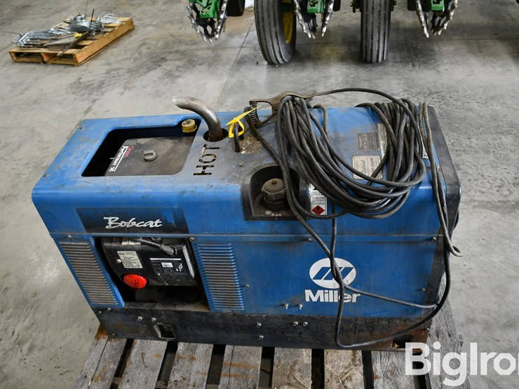 miller-bobcat-225-image-8