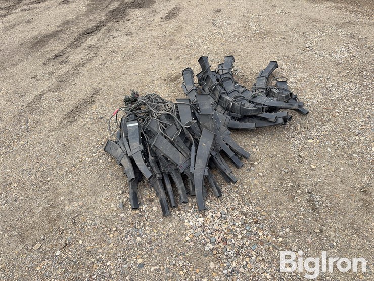 case-ih-planter-seed-tubes-w/-sensor-image-7