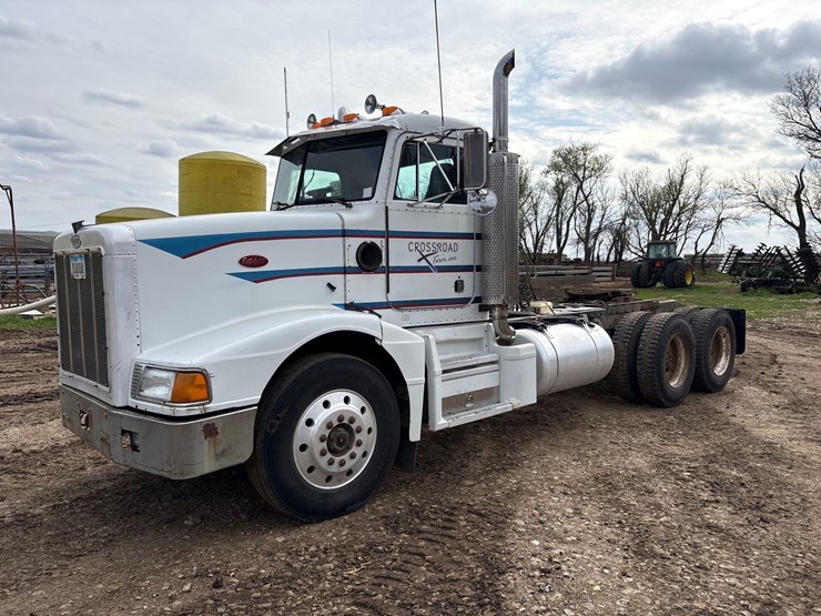 1989-peterbilt-377-image-1