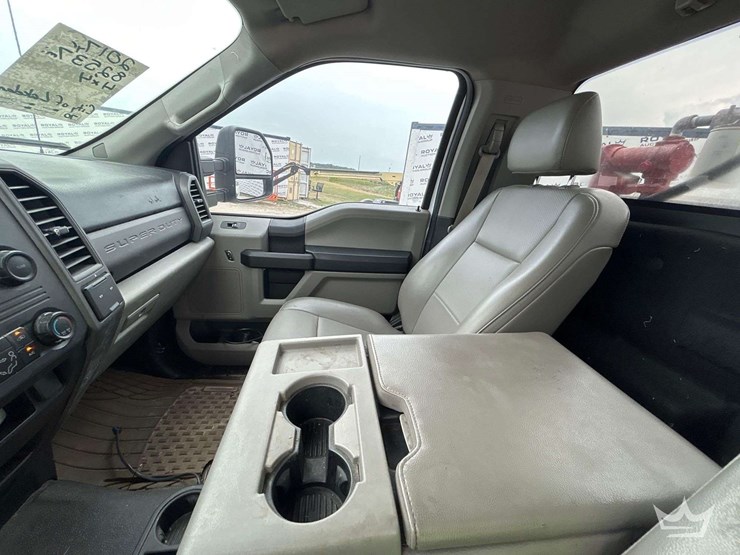 2017-ford-f250-image-25
