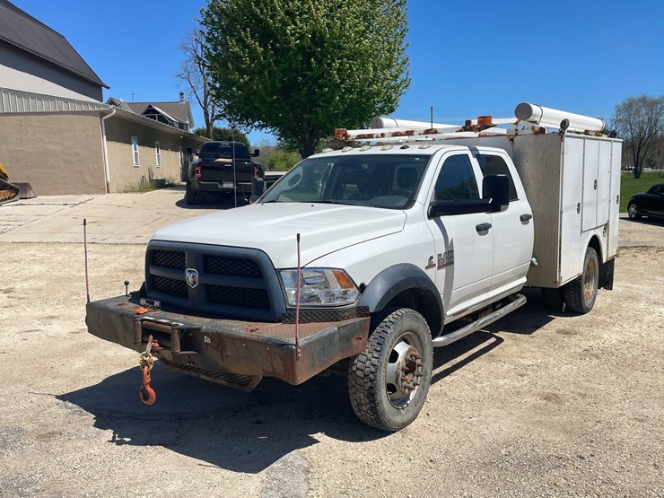 #6925-•-2013-ram-5500-heavy-duty-image-1