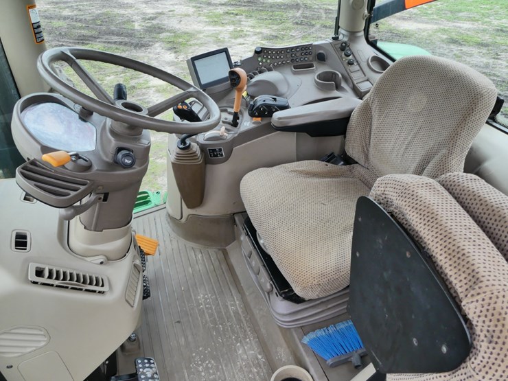 john-deere-6150r-image-11