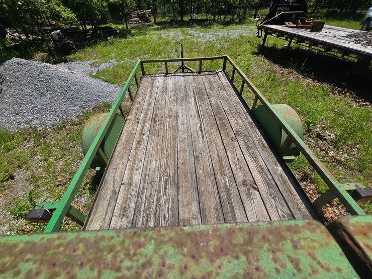 #24322-•-12'-flatbed-trailer-image-21